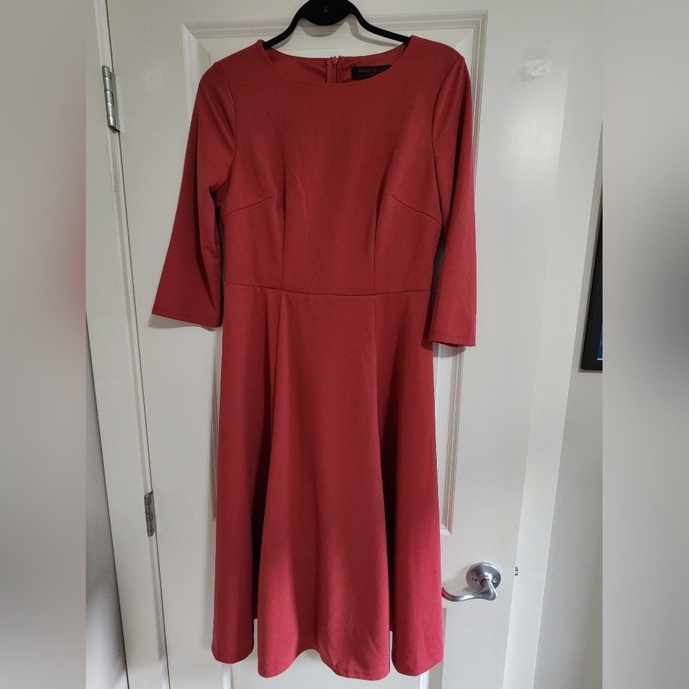 🌸3/$30🌸 Dress Tells Pink/Red Dress